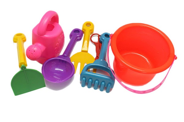 Đồ chơi nhựa an toàn cho bé là đồ chơi có nguồn gốc rõ ràng, đảm bảo chất lượng
