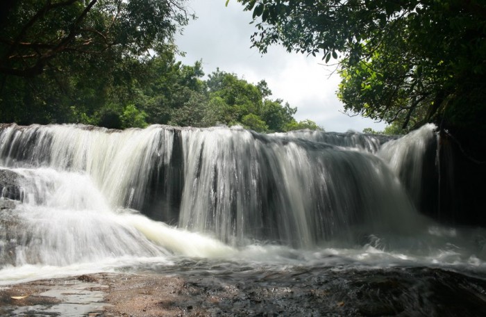 Dòng nước trong vắt của Suối Đá Ngọn