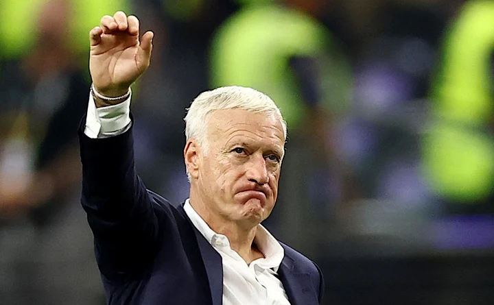 HLV Deschamps: ‘Nói thì bị coi là khóc nhè, nhưng trọng tài có đủ năng lực?’