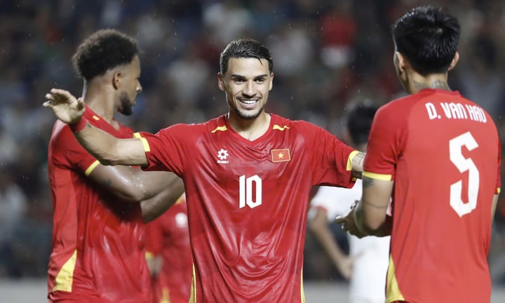 Trực tiếp bóng đá Timor Leste 0-7 Việt Nam: Đình Bắc lập hat-trick